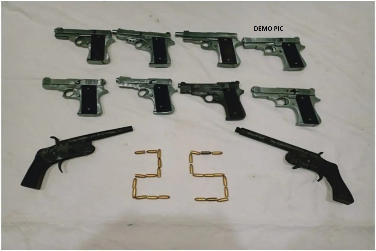 Jabalpur : पुलिस के हाथ लगे हथियार तस्कर, कट्टा-कारतूस बरामद