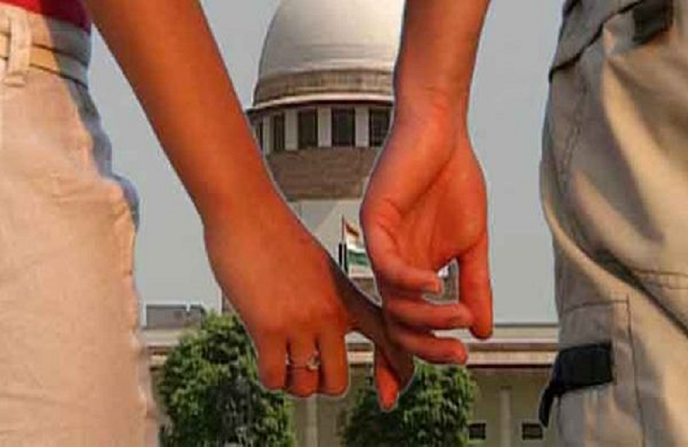 शादी की उम्र के पहले भी बालिग जोड़े रह सकते हैं लीव इन में, कोर्ट का फैसला