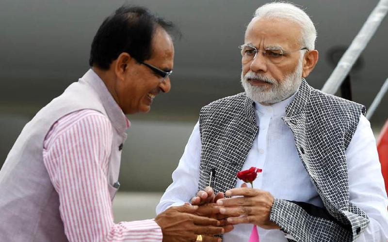 प्रधानमंत्री को शिवराज ने सौपा प्रदेश का रोडमैप, इस तरह का रखा सुझाव