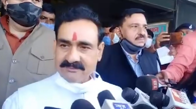 कोरोना वैक्सीनेशन पर अनफिट नरोत्तम मिश्रा, बोले मन में पीड़ा हुई कोरोना वैक्सीनेशन पर अनफिट नरोत्तम मिश्रा, बोले मन में पीड़ा हुई