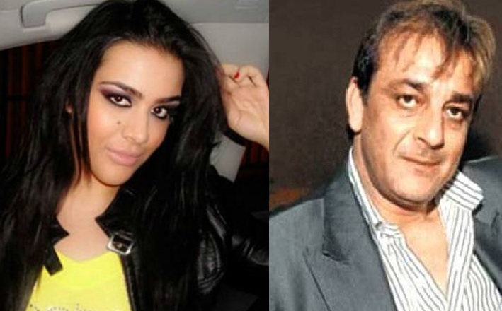 संजय दत्त को लेकर बेटी त्रिशाला ने किया बड़ा खुलाशा, कहा पहले धीरे-धीरे पकड़ता है और फिर......