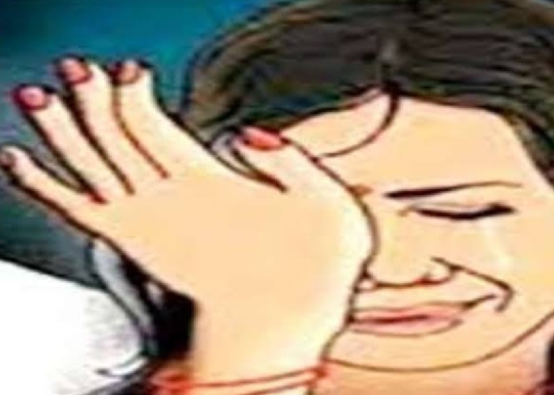 टीवी अभिनेत्री से वादा करके कास्टिंग डायरेक्टर ने किया यह काम, अब वह लड़ रही न्याय की लड़ाई टीवी अभिनेत्री से वादा करके कास्टिंग डायरेक्टर ने किया यह काम, अब वह लड़ रही न्याय की लड़ाई