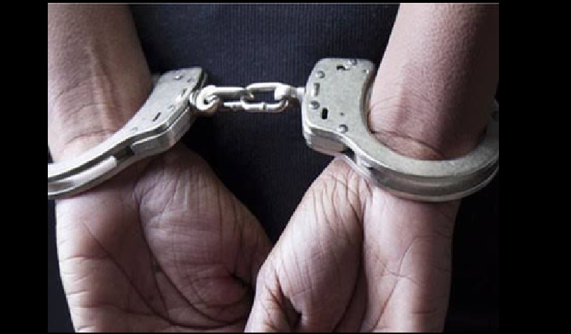 वायुसेना के कर्मचारी ने कर दी भद्दी हरकत, पहुंच गया जेल वायुसेना के कर्मचारी ने कर दी भद्दी हरकत, पहुंच गया जेल