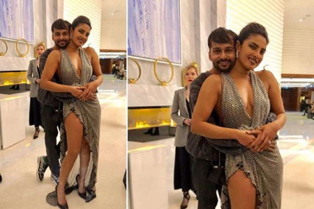 पति निक जोनस को छोड़ किसी और की बाहों में नजर आई प्रियंका चौपड़ा, इस सख्श ने पीछे से पकड़ रखा है तेजी से...