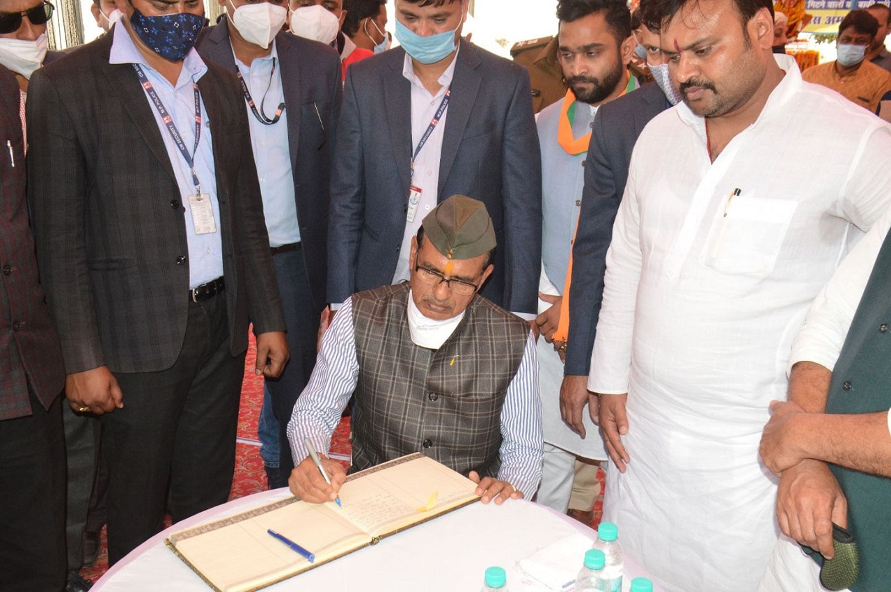 प्रेरणा स्थल के रूप में विकसित होगी नेताजी की बैरक : मुख्यमंत्री चौहान प्रेरणा स्थल के रूप में विकसित होगी नेताजी की बैरक : मुख्यमंत्री चौहान