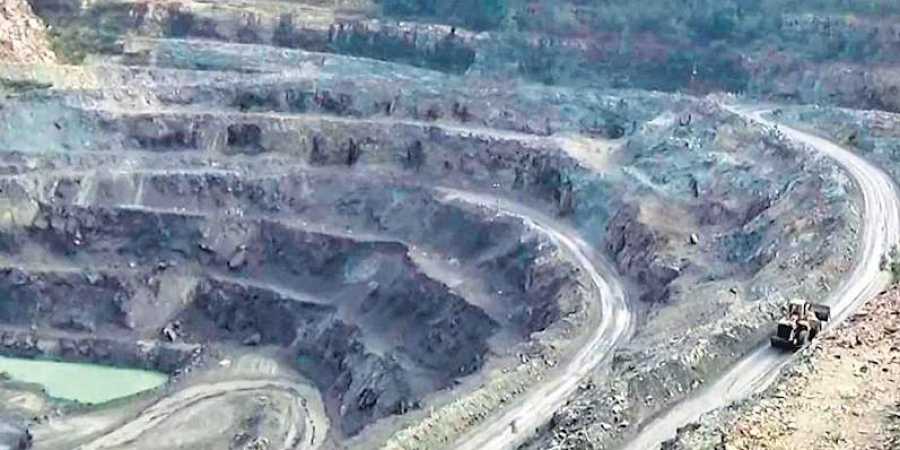 मध्य प्रदेश: NMDC ने वन विभाग की मंजूरी के बाद पन्ना में हीरा खनन शुरू किया