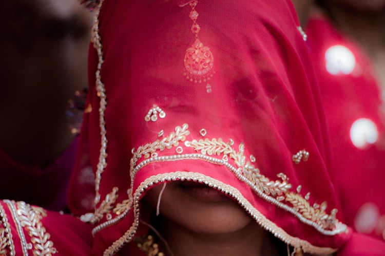 बारात लेकर पहुंचा दुल्हा, लटका मिला ताला, दुल्हन हो गई रफूचक्कर, बारात पहुंची थाने फिर.. बारात लेकर पहुंचा दुल्हा, लटका मिला ताला, दुल्हन हो गई रफूचक्कर, बारात पहुंची थाने फिर..