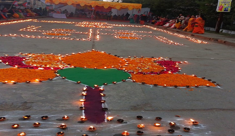 अयोध्या का जश्न रीवा में भी, जगमग हो उठा शिल्पी प्लाजा..