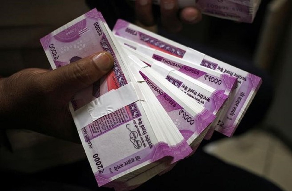 भारत सरकार दे रही है 5 करोड़ रूपए! आपको भी मिल सकते हैं, बस करना होगा ये काम...