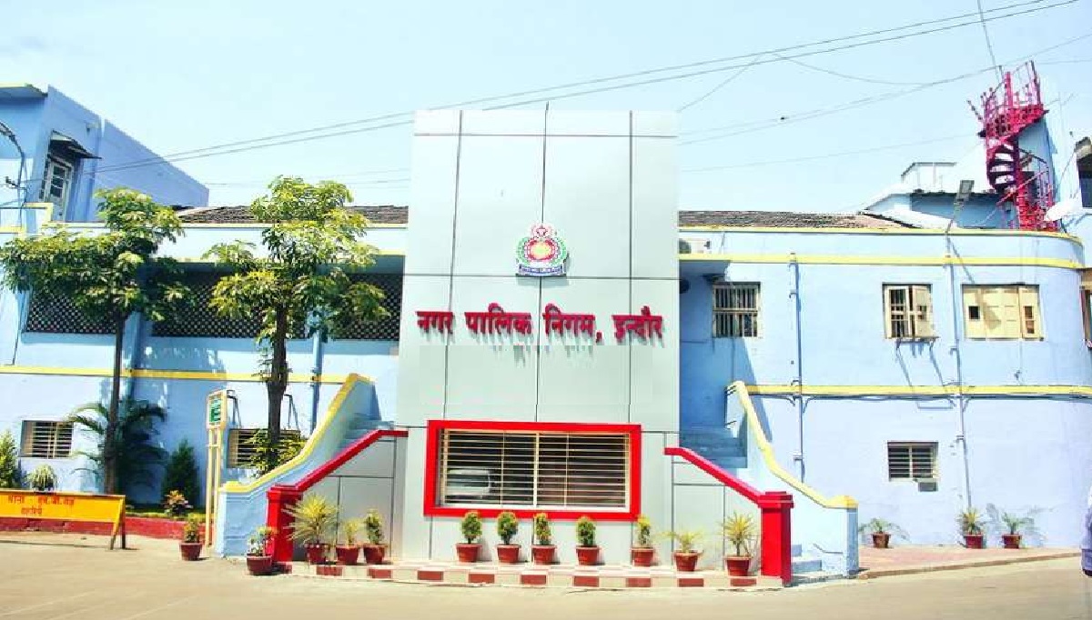 भिक्षुकों के साथ दुर्व्यवहार पर सीएम नाराज, इंदौर नगर निगम उपायुक्त निलंबित भिक्षुकों के साथ दुर्व्यवहार पर सीएम नाराज, इंदौर नगर निगम उपायुक्त निलंबित