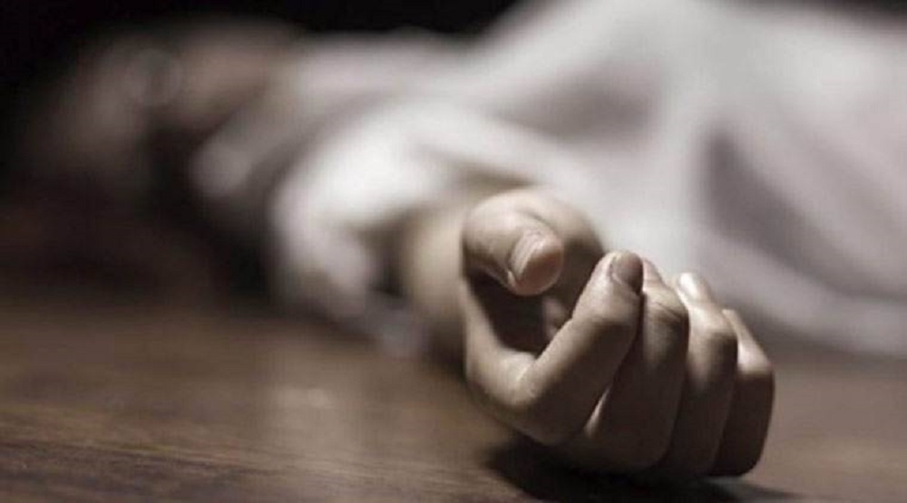 जबलपुर : घर के बाथरूम में मिली डॉक्टर की लाश, जांच में पता चला गला काटकर की आत्महत्या