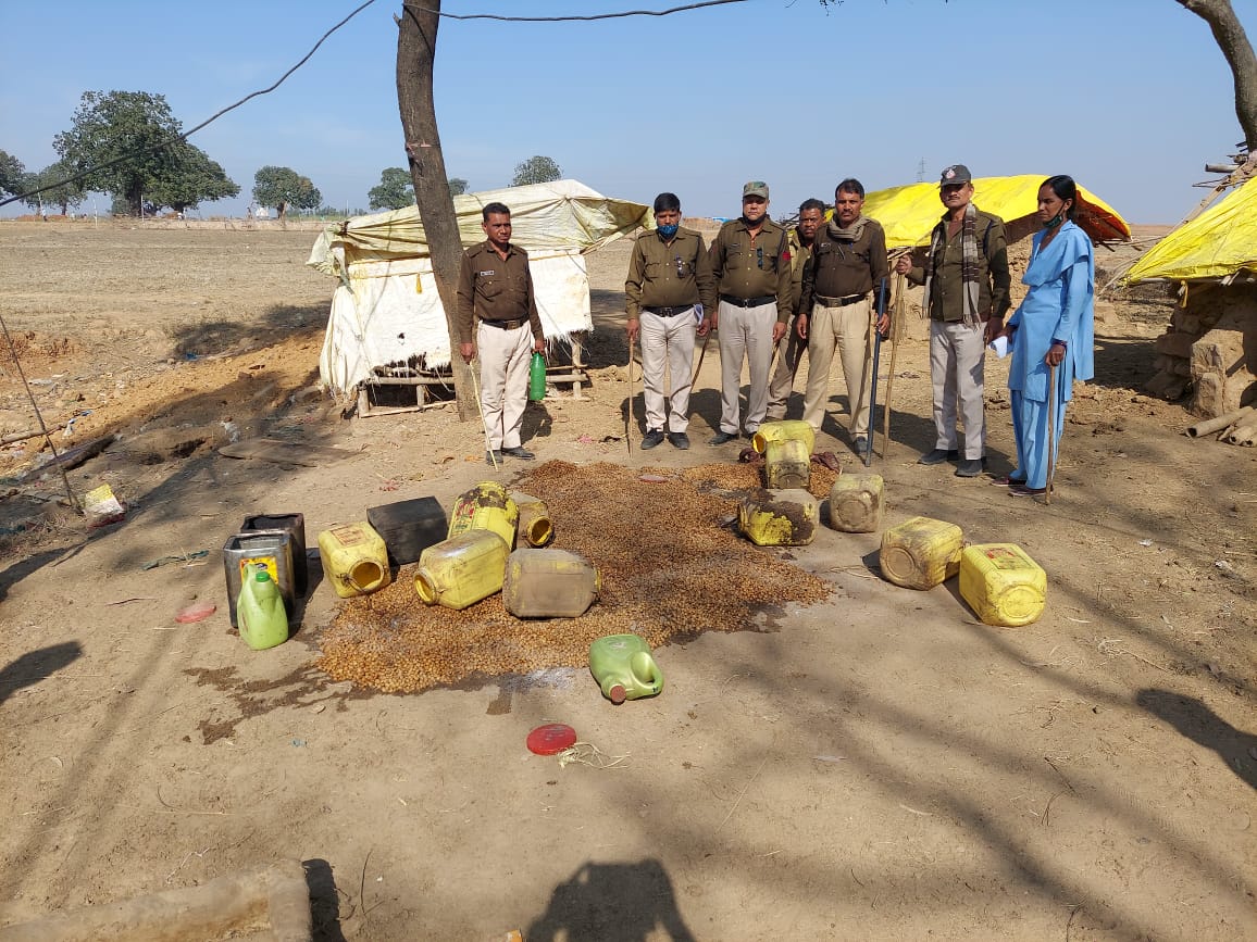 Rewa : घरो में तैयार की जा रही अवैध शराब, आबकारी ने यह की कार्रवाई, कारोबारियों में खलबली... Rewa : घरो में तैयार की जा रही अवैध शराब, आबकारी ने यह की कार्रवाई, कारोबारियों में खलबली...