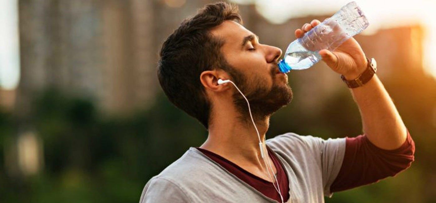 स्वस्थ्य पाचन तंत्र के लिए अपनाएं खान-पान में खास पेय पदार्थ, कब्ज भागेगा दूर : Digestion Tips In Hindi स्वस्थ्य पाचन तंत्र के लिए अपनाएं खान-पान में खास पेय पदार्थ, कब्ज भागेगा दूर : Digestion Tips In Hindi