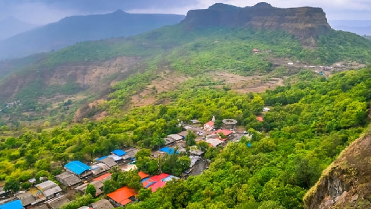 गर्मियों में है घूमने का प्लान तो मुम्बई के समीप स्थित इन 5 खूबसूरत हिल स्टेशनों पर जा सकते हैं घूमने