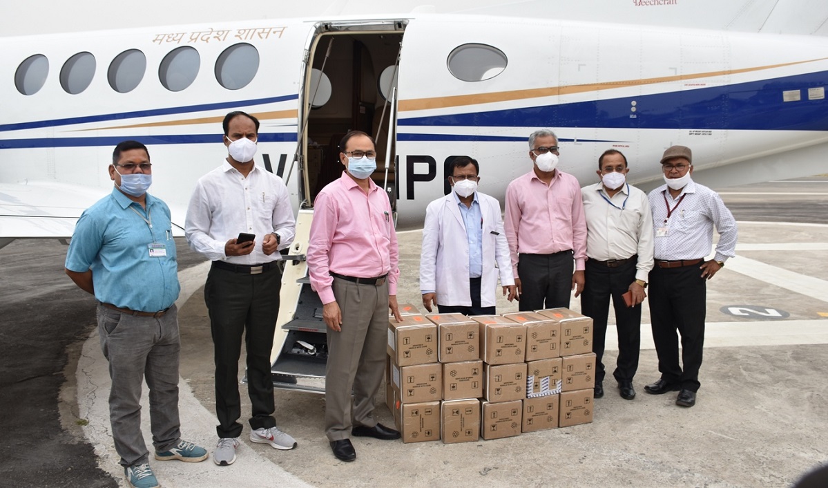 सरकारी विमान से रीवा पहुंची Remedicivir Injection की खेप सरकारी विमान से रीवा पहुंची Remedicivir Injection की खेप