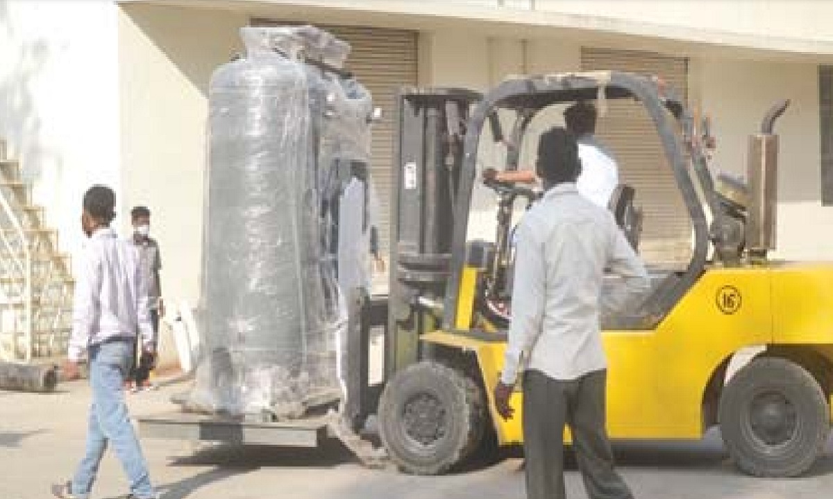 राहत भरी खबर: रीवा विधायक और कलेक्टर की सक्रियता से रीवा के सुपर स्पेशलिटी अस्पताल में नया ऑक्सीजन प्लांट शुरू, SGMH के प्लांट की भी मरम्मत की तैयारी