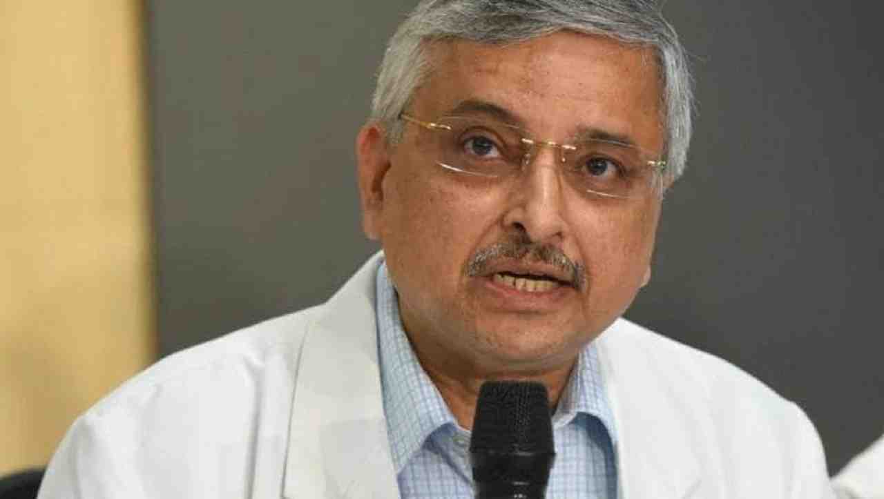 AIIMS डायरेक्टर डॉ. रणदीप गुलेरिया ने बताया - आखिर क्यों हो रहा है ब्लैक फंगस इन्फेक्शन AIIMS डायरेक्टर डॉ. रणदीप गुलेरिया ने बताया - आखिर क्यों हो रहा है ब्लैक फंगस इन्फेक्शन