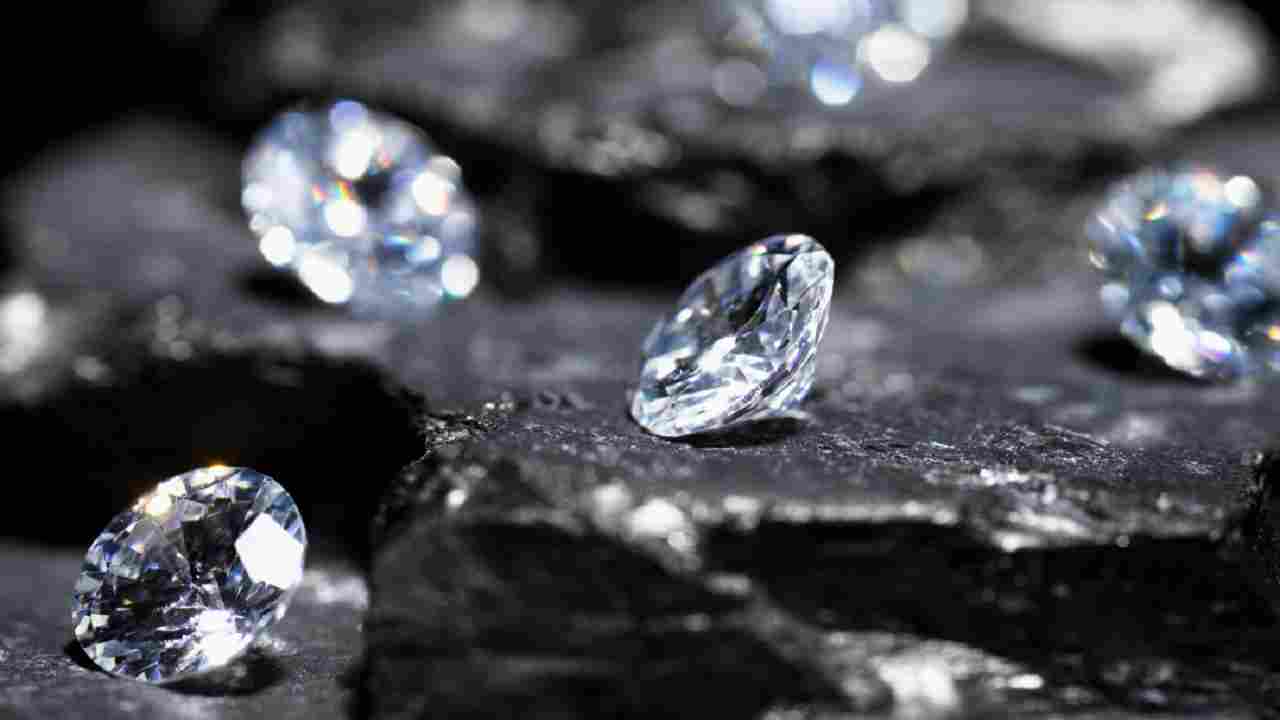 Diamond Store in Rewa / रीवा के इन इलाकों में है हीरों का भंडार, नए सिरे से कंपनी बुलाने की तैयारी में मध्य प्रदेश सरकार