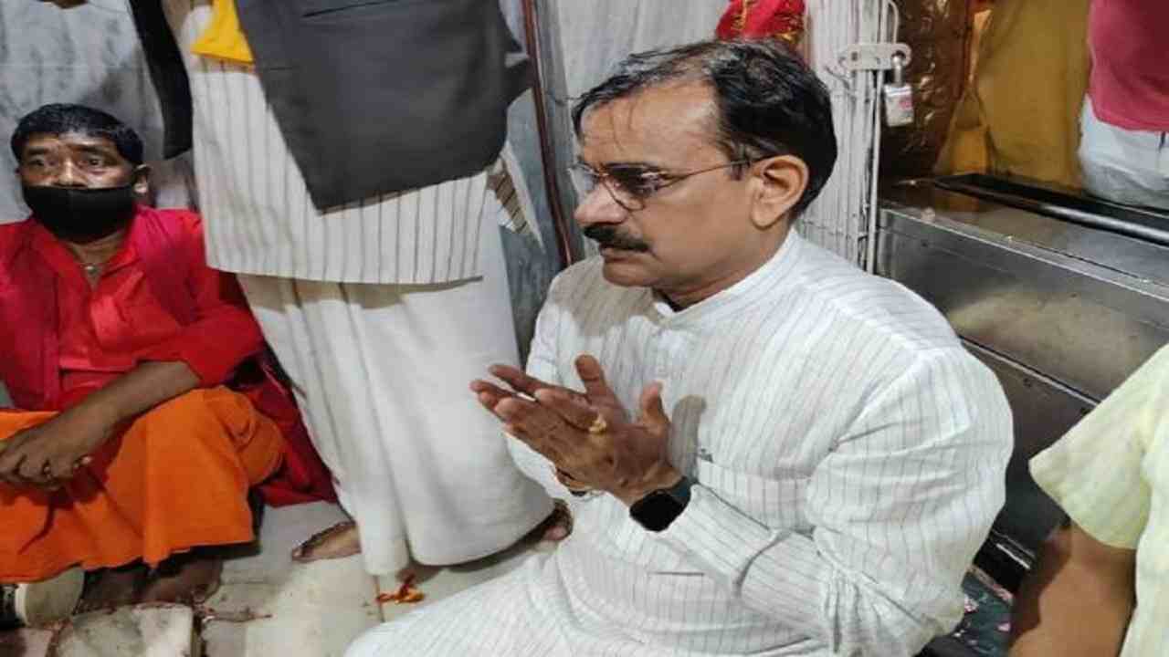 सतना पहुंचे भाजपा प्रदेश अध्यक्ष, मां शारदा के किये दर्शन, आज देखेंगे रामलोटन की बगिया