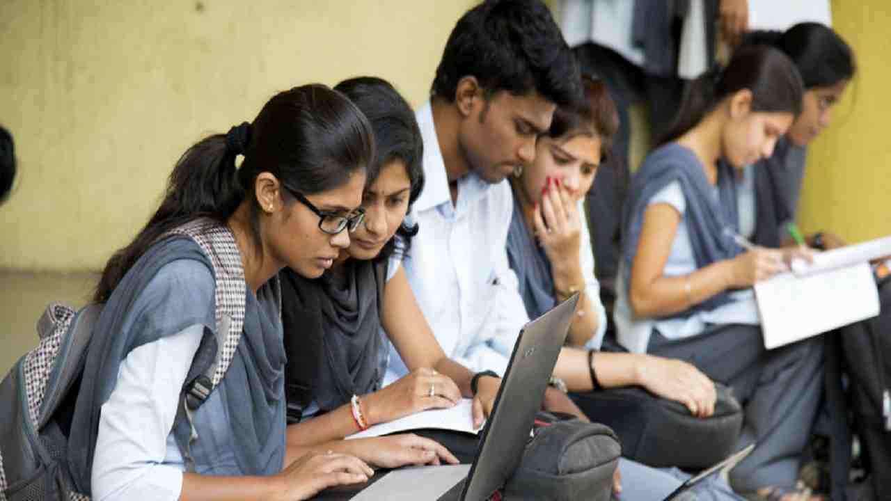 MP college admission: खुशखबरी ! इस महीने से शुरू होंगे कॉलेज में एडमिशन, उम्र की पाबंदी भी खत्म