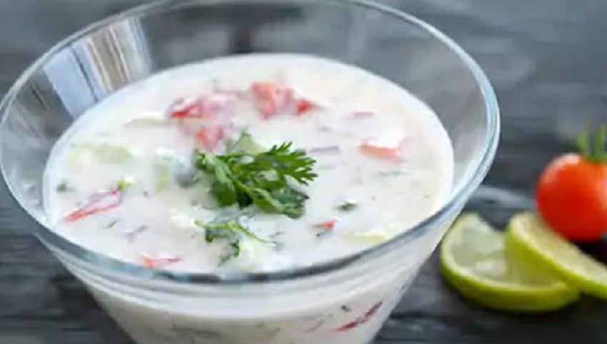 Raita Recipe : सेहतमंद होने के साथ ही गर्मियों में ठण्डई भी देता है रायता, जानिए मेथी रायता बनाने की विधि Raita Recipe : सेहतमंद होने के साथ ही गर्मियों में ठण्डई भी देता है रायता, जानिए मेथी रायता बनाने की विधि