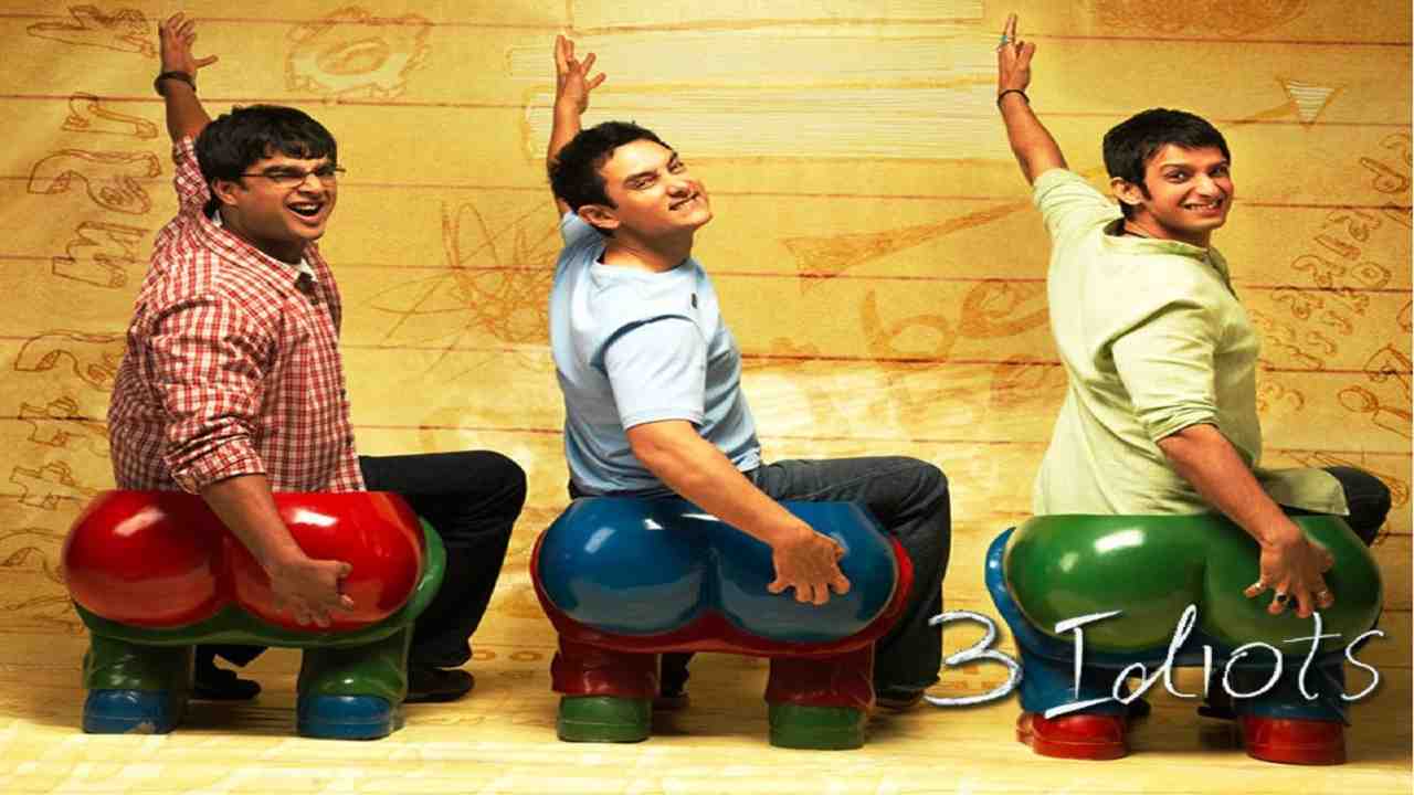 3 Idiots के सीन देते वक़्त सच में शराब के नशे में धुत्त थे Aamir Khan, Sharman Joshi और R Madhavan को भी पिलाया था..