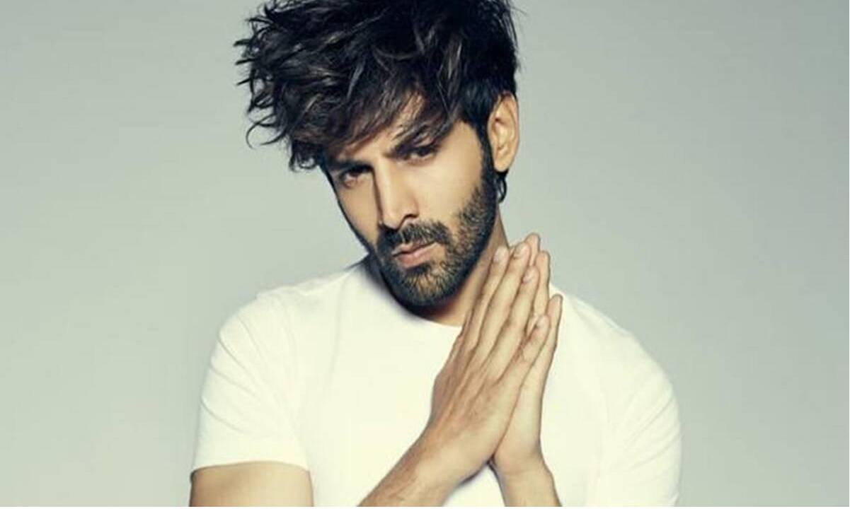 Kartik Aryan News : कार्तिक आर्यन की अपकमिंग फिल्म Satyanarayan Ki Katha का मध्यप्रदेश में विरोध, कहा- डायरेक्टर के खिलाफ FIR करो नहीं तो... Kartik Aryan News : कार्तिक आर्यन की अपकमिंग फिल्म Satyanarayan Ki Katha का मध्यप्रदेश में विरोध, कहा- डायरेक्टर के खिलाफ FIR करो नहीं तो...