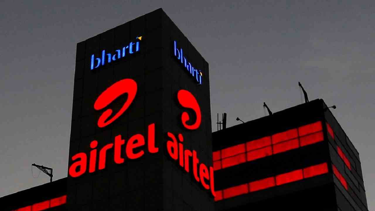 Airtel इस्तेमाल करने वालो के लिए बुरी खबर, बढ़ सकते है मोबाइल टैरिफ के दाम Airtel इस्तेमाल करने वालो के लिए बुरी खबर, बढ़ सकते है मोबाइल टैरिफ के दाम