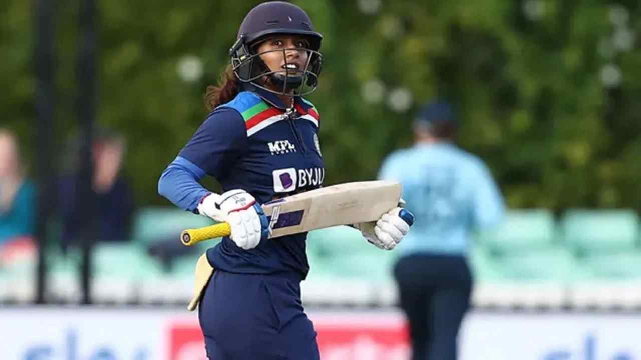 भारतीय महिला क्रिकेटर Mithali Raj ने बनाये 2 World Records, England से वन-डे मैच मे मिली उपलब्धि, खेल प्रेमियों में प्रसन्नता व्याप्त भारतीय महिला क्रिकेटर Mithali Raj ने बनाये 2 World Records, England से वन-डे मैच मे मिली उपलब्धि, खेल प्रेमियों में प्रसन्नता व्याप्त