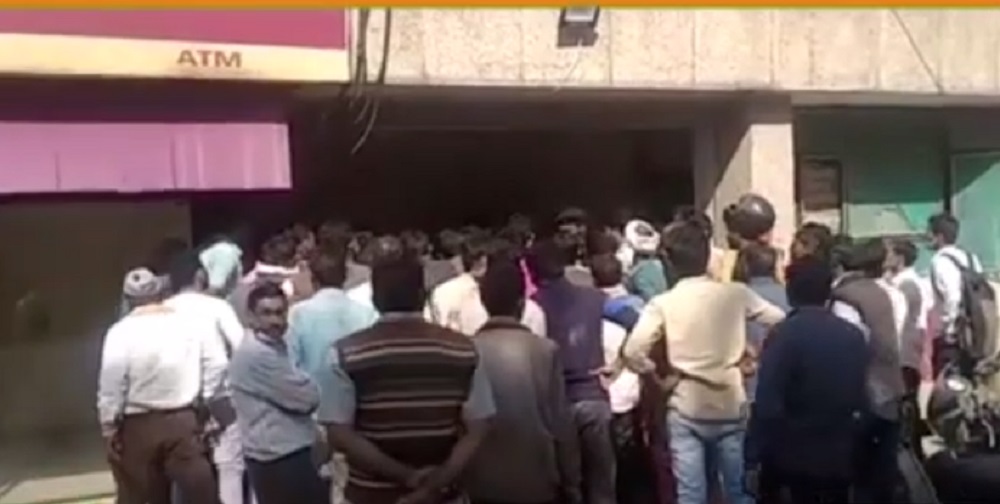 गले में नकली दांत फंसने से प्राचार्य की मौत, डाक्टर पर लापरवाही बरतने का आरोप : REWA HINDI NEWS