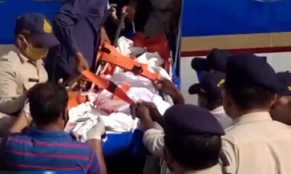 सड़क दुर्घटना में घायल टीआई को एयर एम्बुलेंस से उपचार के लिये दिल्ली ले जाया गया : REWA NEWS