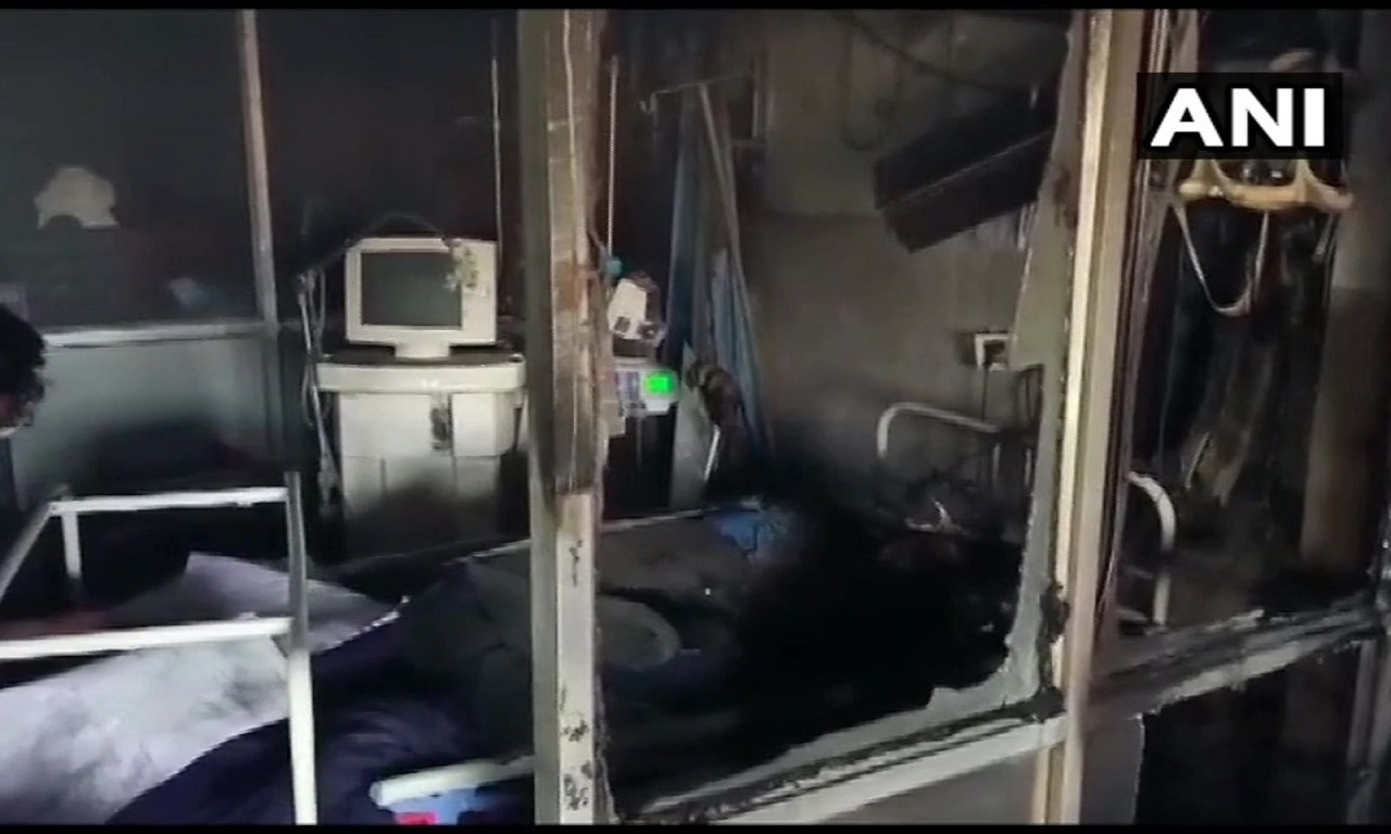 Chhattisgarh : Raipur के प्राइवेट अस्पताल में लगी भीषण आग, 5 मरीजों की हुई मौत Chhattisgarh : Raipur के प्राइवेट अस्पताल में लगी भीषण आग, 5 मरीजों की हुई मौत