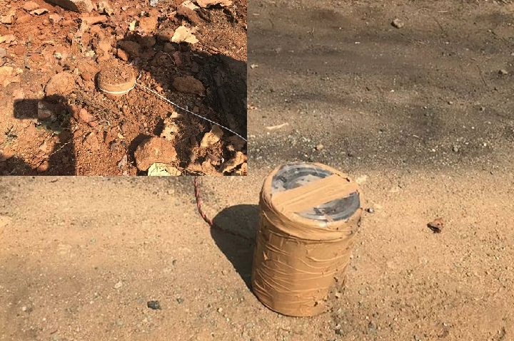 छत्तीसगढ़ : बच गई जवानो की जान, टिफिन बॉक्स के अंदर मिला विस्फोटक IED छत्तीसगढ़ : बच गई जवानो की जान, टिफिन बॉक्स के अंदर मिला विस्फोटक IED