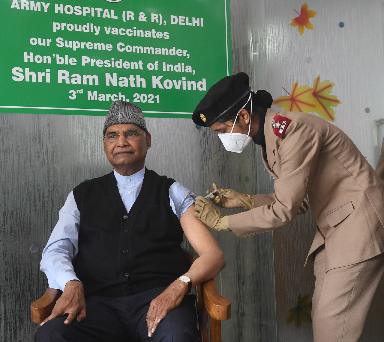 राष्ट्रपति रामनाथ कोविंद ने लगवाया कोरोना वैक्सीन का टीका
