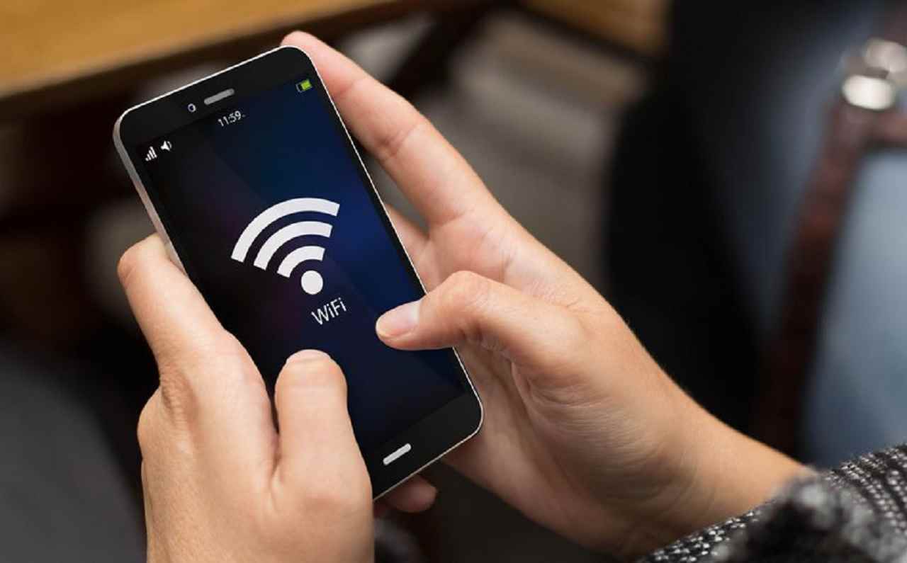 पिछले पांच सालो में देशभर में 6,000 रेलवे स्टेशन पर लगा wifi