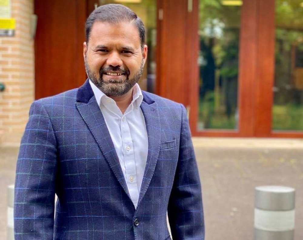 Indore के राजेश बने London में डिप्टी मेयर, दूसरी बार हांसिल की सफलता