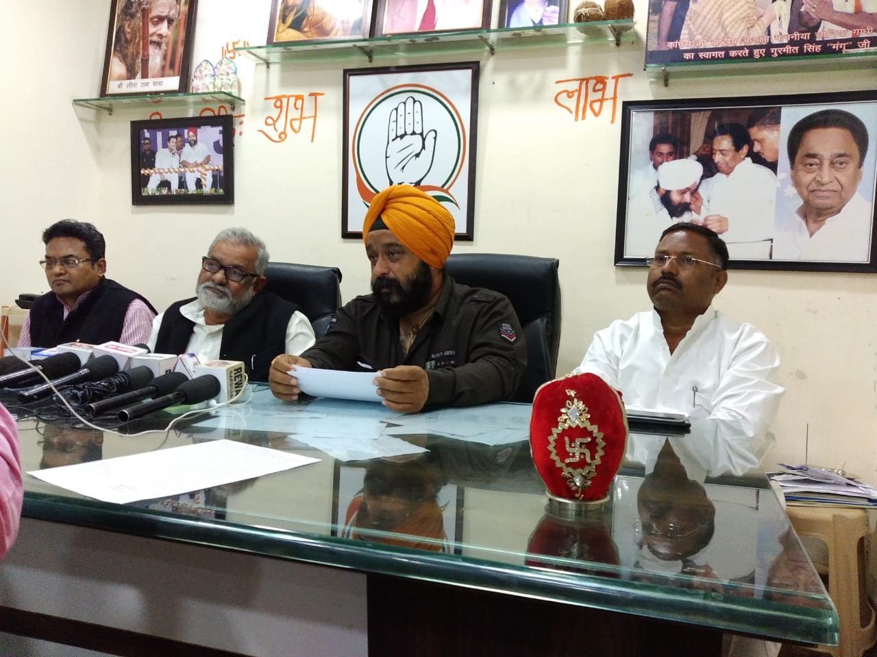 Rewa : पेट्रोलियम पदार्थो के दाम बढ़ने की यह है बड़ी वजह, महंगाई के विरोध में शनिवार को रीवा बंद... Rewa : पेट्रोलियम पदार्थो के दाम बढ़ने की यह है बड़ी वजह, महंगाई के विरोध में शनिवार को रीवा बंद...