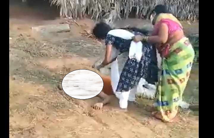 कोरोना की वजह से रिश्ते संकट में, बिना पानी के बेटी और बीवी के सामने कोरोना रोगी ने तोड़ा दम