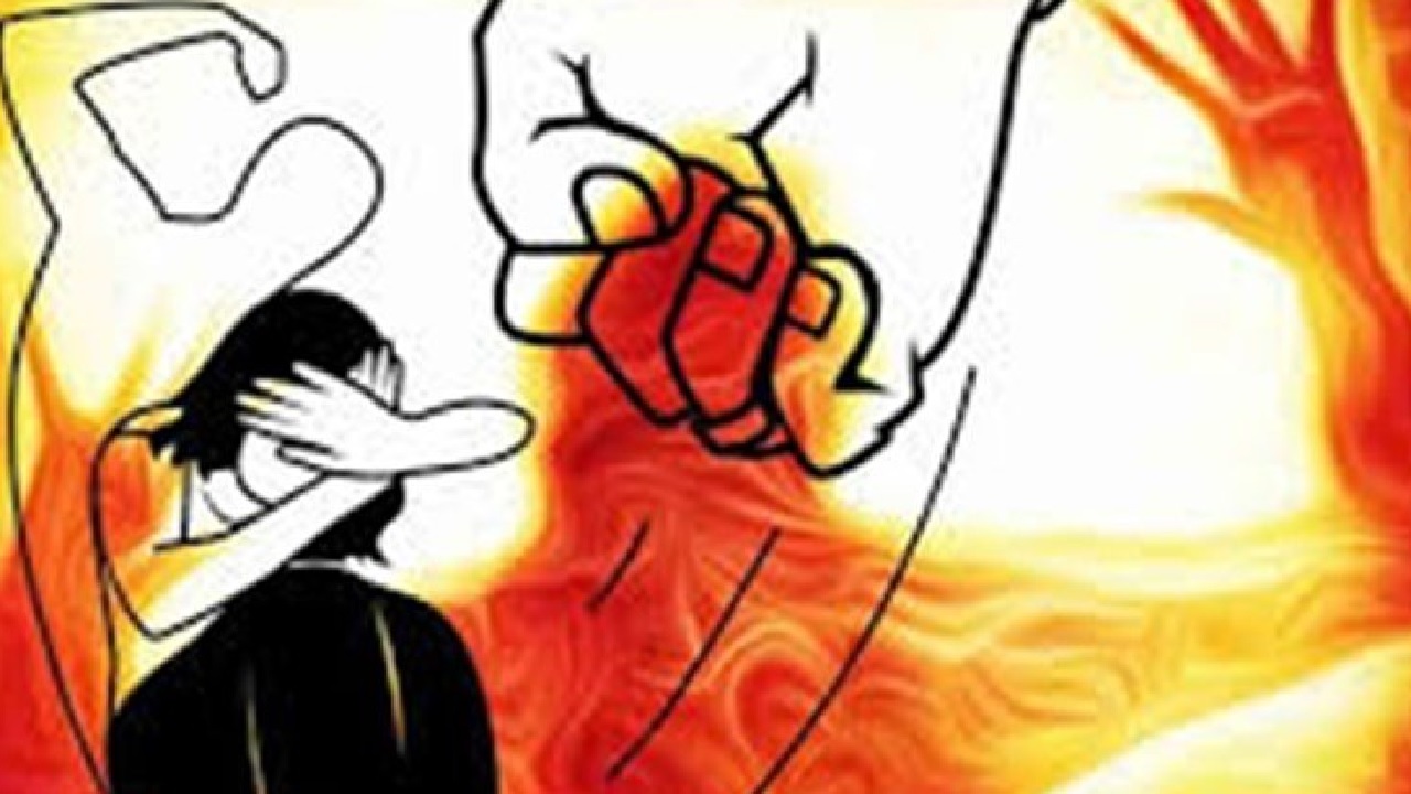 Crime : धर्म छिपाकर प्रेमिका का सालों किया दैहिक शोषण, दुष्कर्म का मामला दर्ज