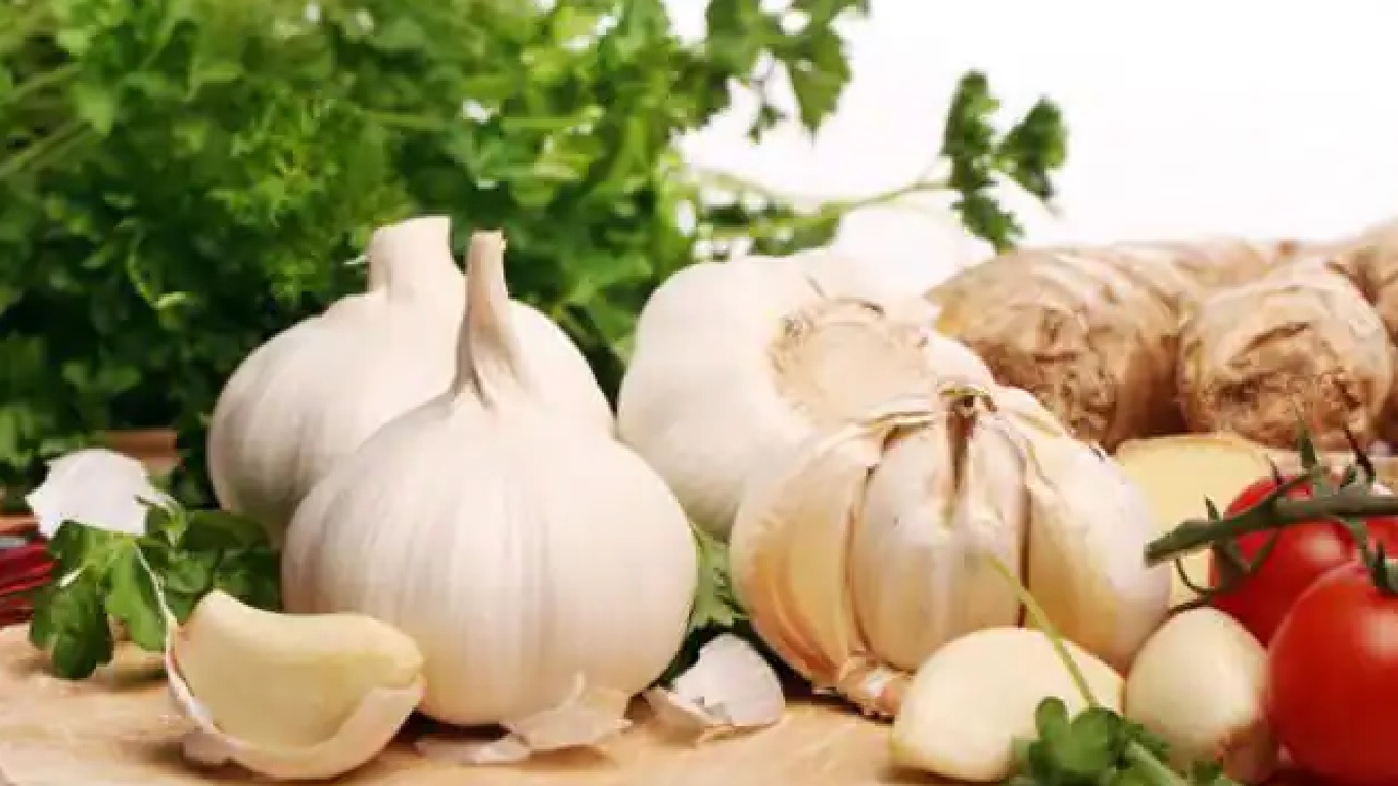 इम्युनिटी बढ़ाने में कारगर है यह खट्टे फल, जानिए इनके सेवन से होने वाले लाभ