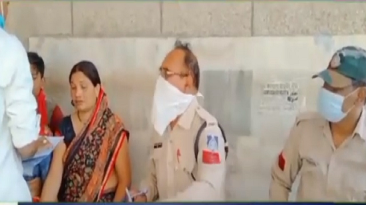 REWA : चोरहटा में मिला युवक का शव, हत्या का लगाया गया आरोप